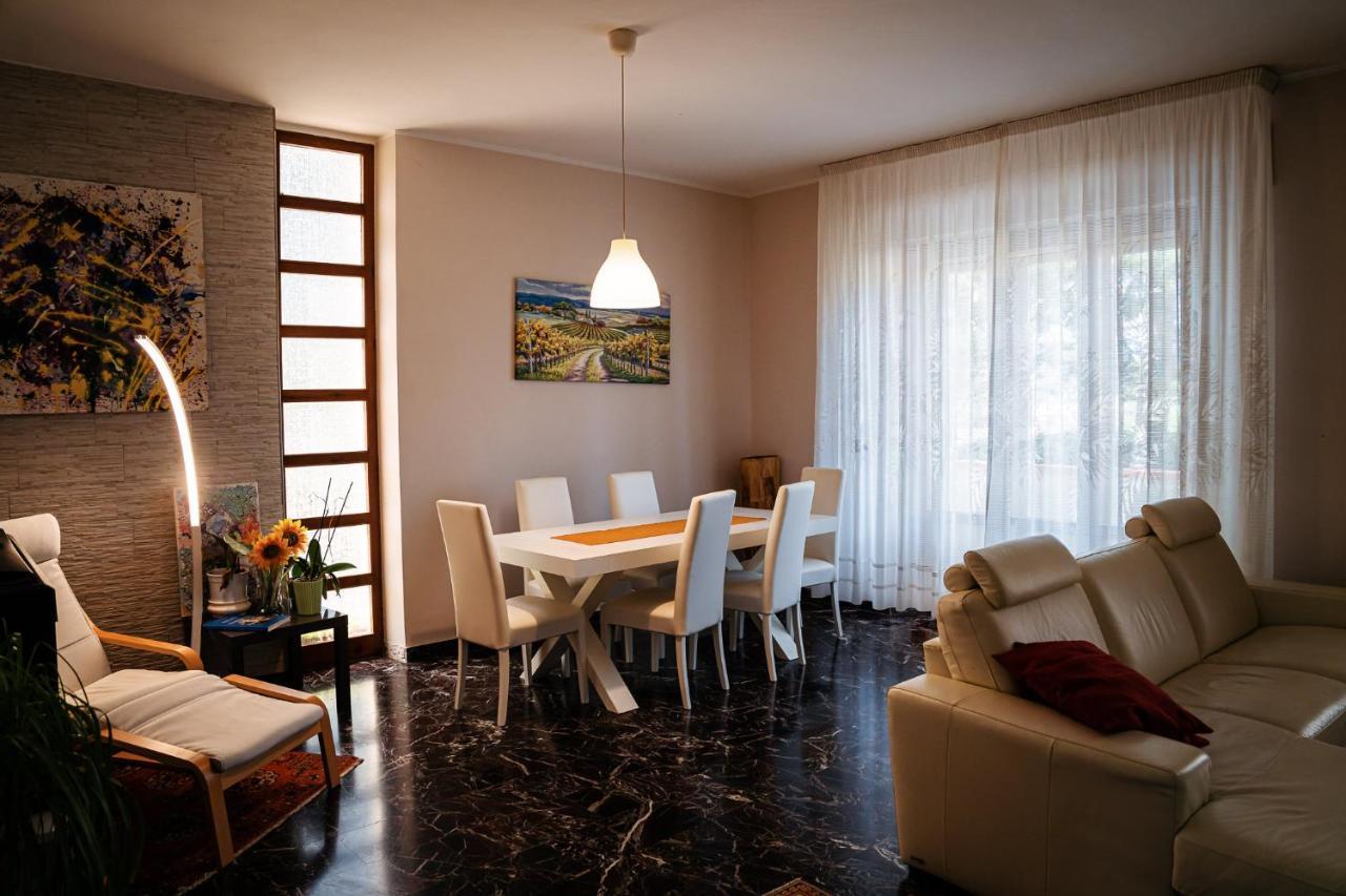 Bed and Breakfast Il Girasole Basciano Exteriér fotografie