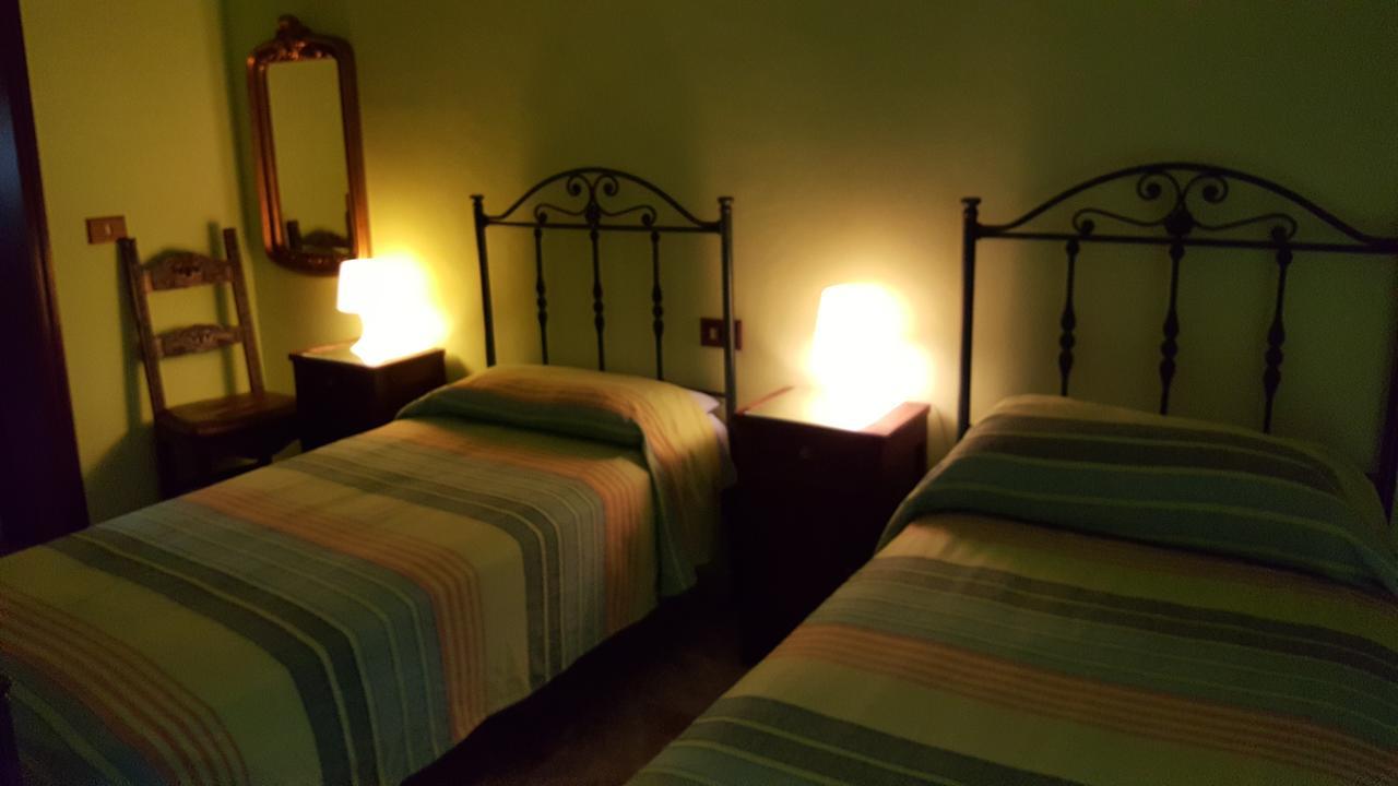 Bed and Breakfast Il Girasole Basciano Exteriér fotografie