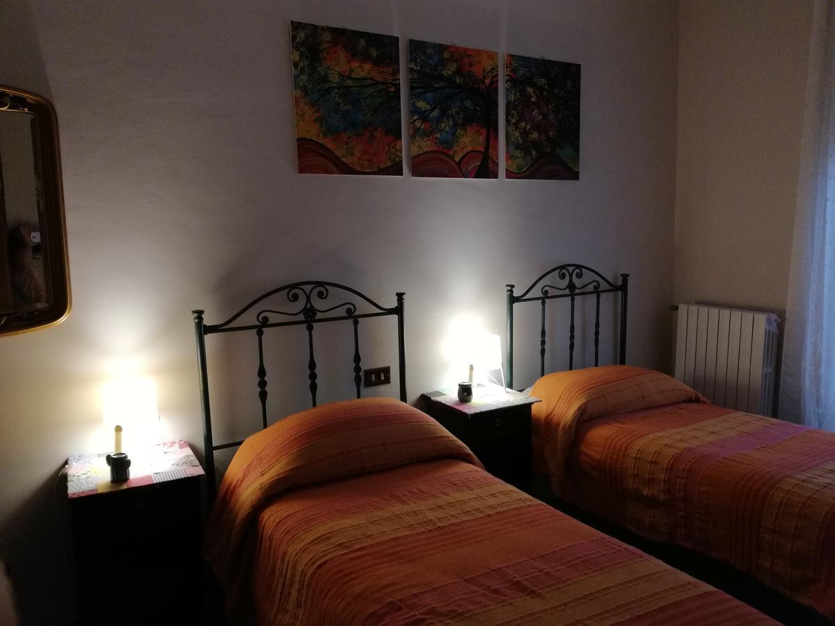 Bed and Breakfast Il Girasole Basciano Exteriér fotografie